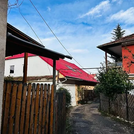 The Change House- Cozy Vibe Terasa Dormitoare Separate 브라쇼브
