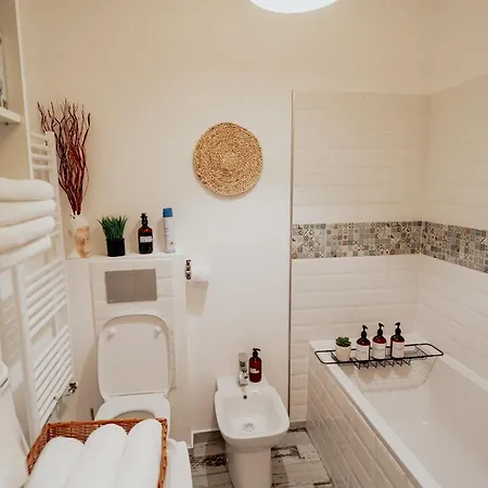 The Change House- Cozy Vibe Terasa Dormitoare Separate *